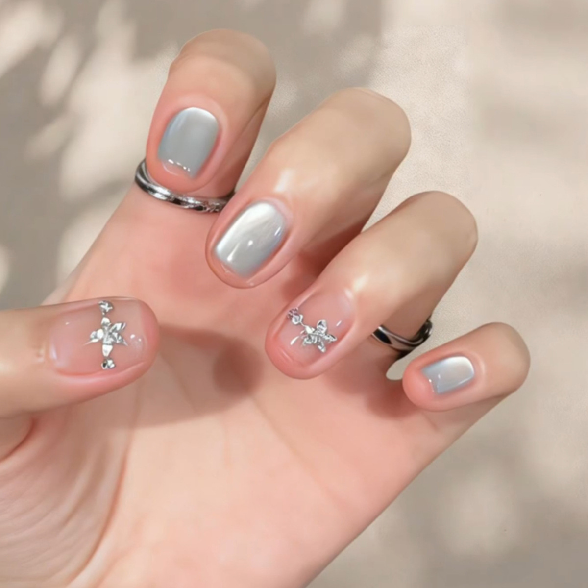 Nail Art Glitter - 24 pièces d'ongles artificiels à presser,