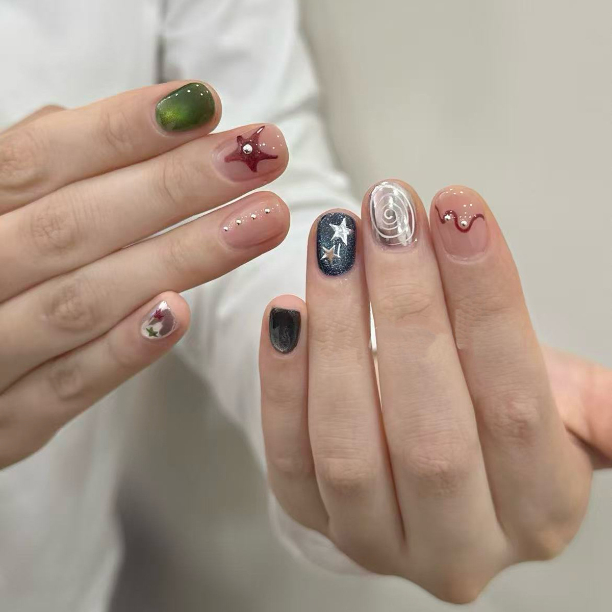 10 pièces paillettes oeil de c - Nail Art Glitter avis et prix
