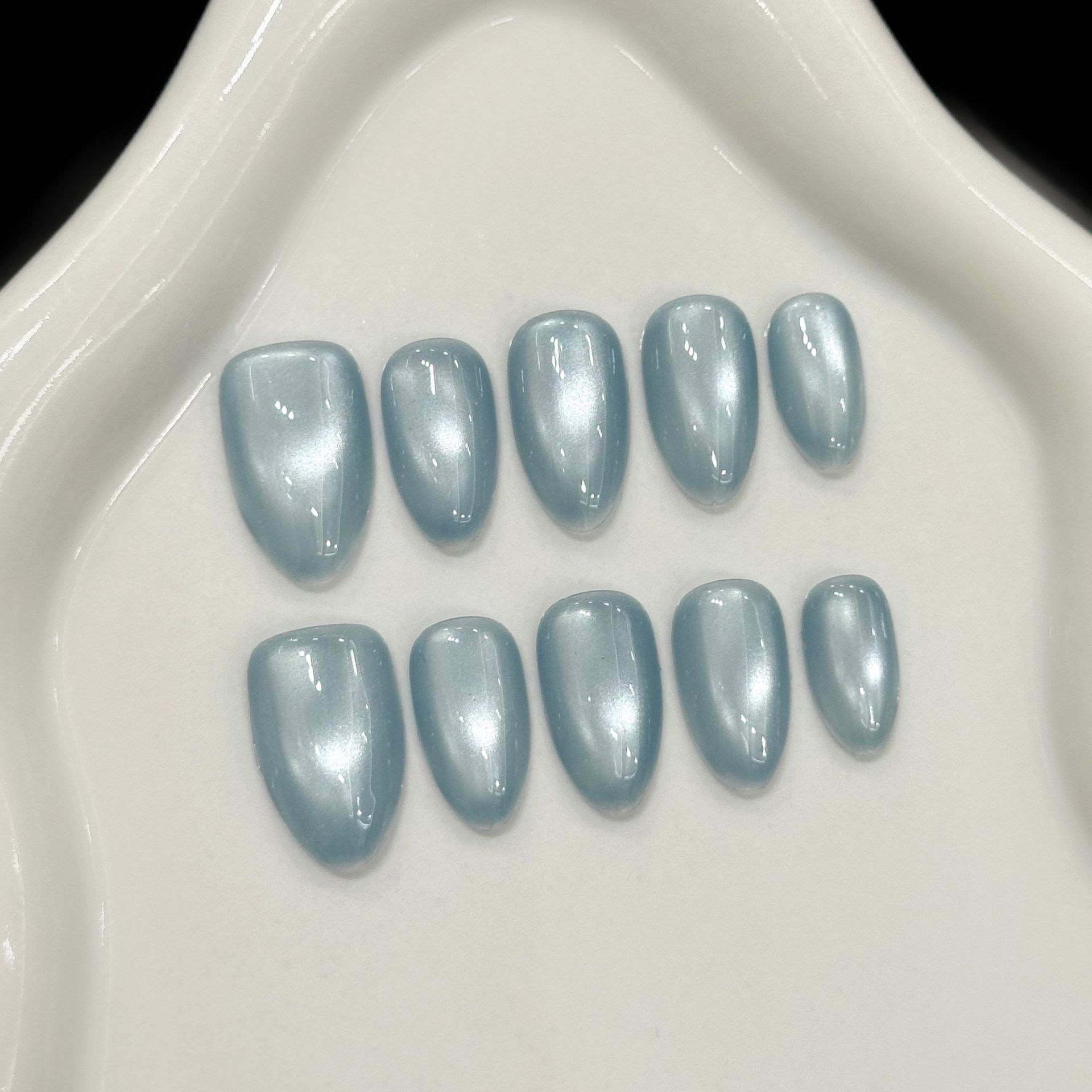 10 faux ongles courts en forme - Nail Art Cat Eye Simple avis et prix