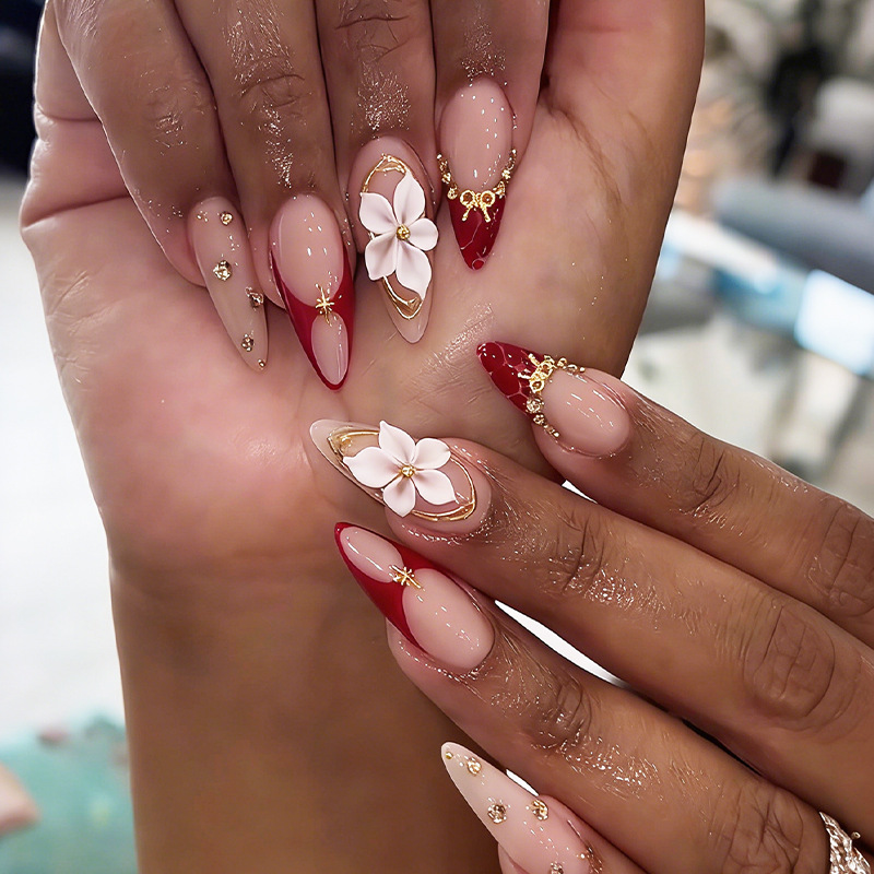 24 faux ongles amande prêts à  - Nail Art Design avis et prix