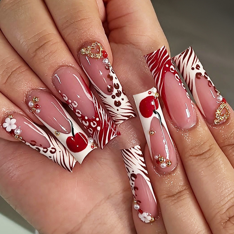 24 faux ongles longs en forme  - Nail Art Glitter avis et prix