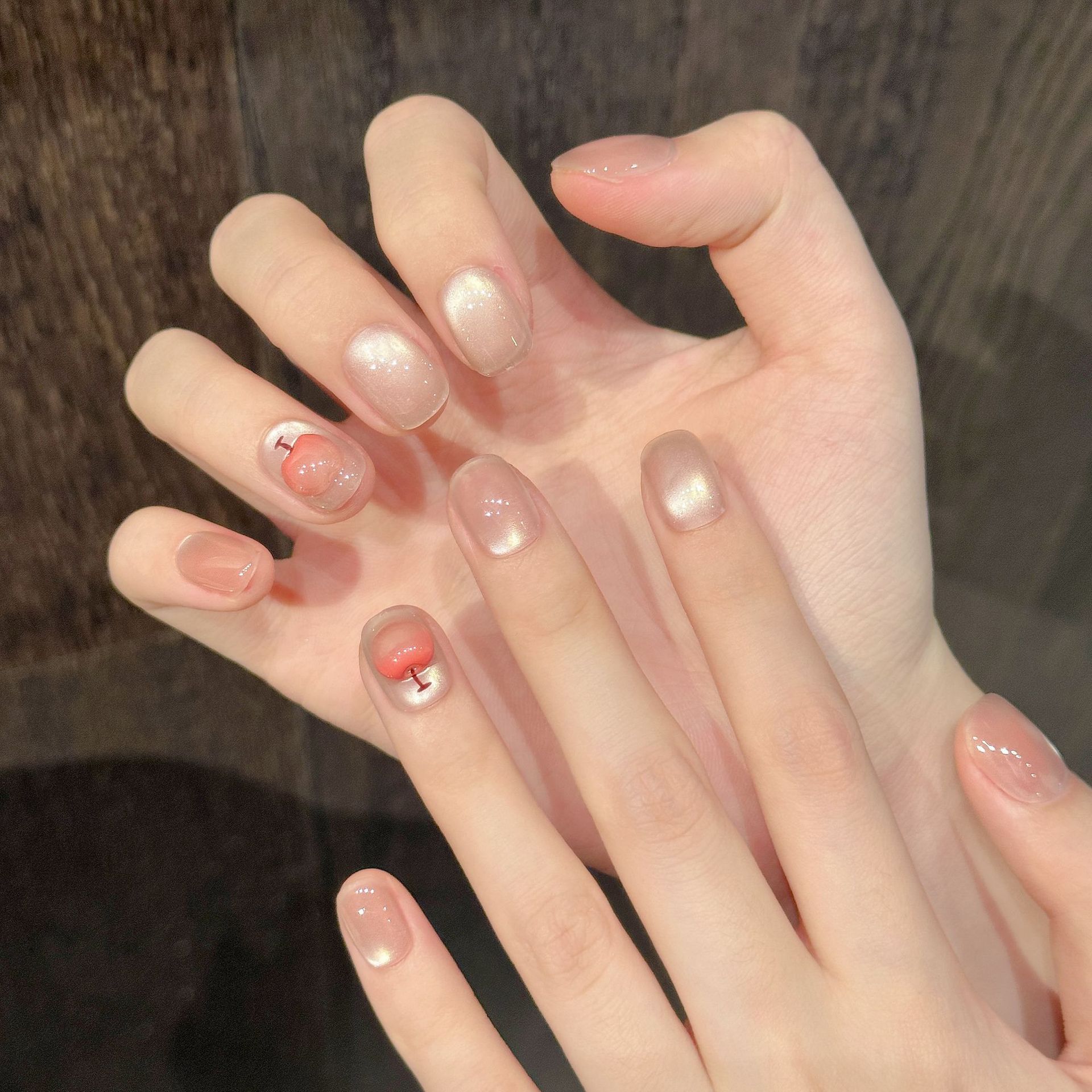 10 faux ongles press-on faits  - Nail Art Cat Eye Simple avis et prix
