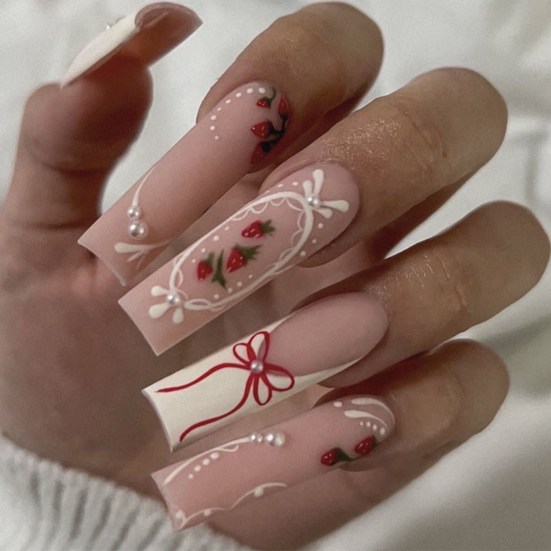 24 pièces fleur presse sur ong - Nail Art Quirky avis et prix